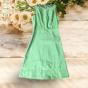 J. Crew 100% silk pistachio green sleeveless sheath feminine dress. Sz 2